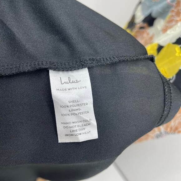 Lulus Wonderful Memories Black Yellow Floral Jacquard Flowy Tiered Midi Dress‎ - Picture 7 of 8